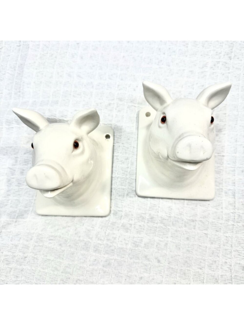 Farmhouse Ceramic Pig Heads Wall Mount Hanger Coat Hat Apron Hook Rack Vintage